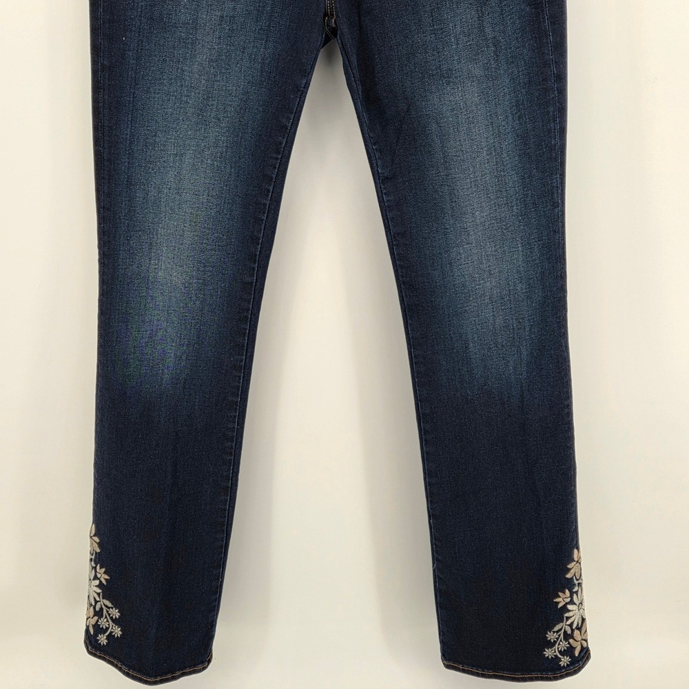 Driftwood Kelly Jazzy Daisy Embroidered Floral Boho Bootcut Dark Wash Jean 29x33 - Picture 4 of 14